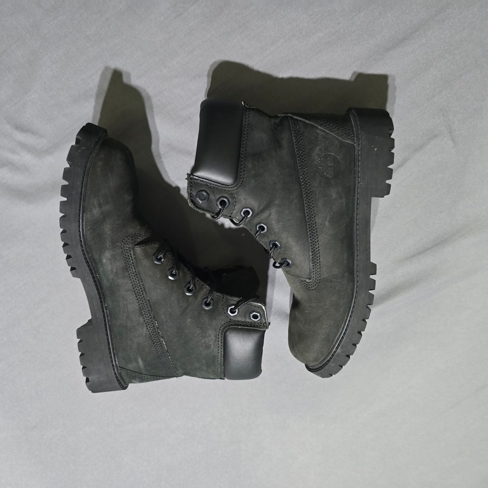 Timberland 6-Inch Premium Boot Kids Size 4.5 Black Waterproof Nubuck 12907